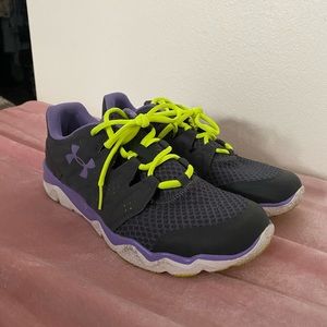 Under Armour Micro Shoes in Women’s 8.5